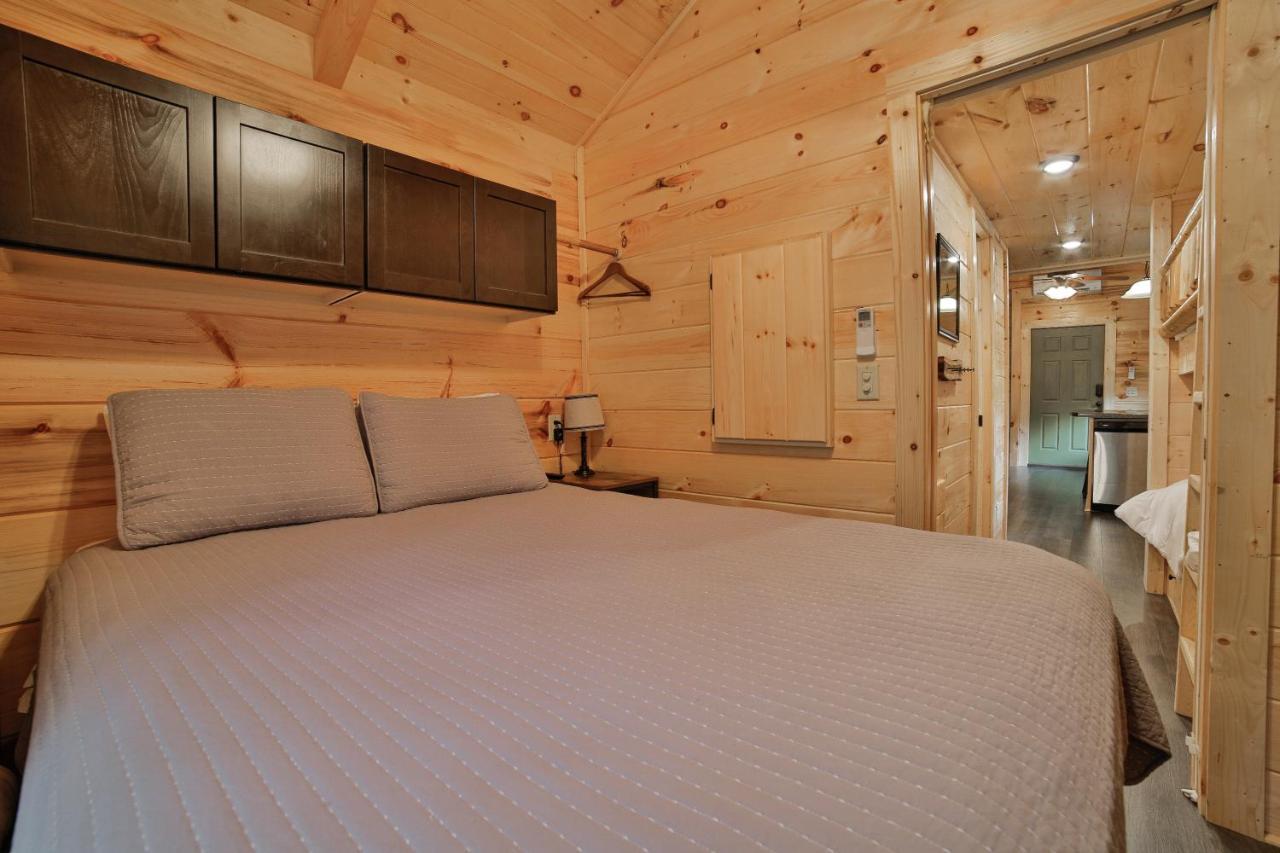 Elise Cabin Forest Retreat 5 Mins To Downtown Chattanooga Eksteriør billede