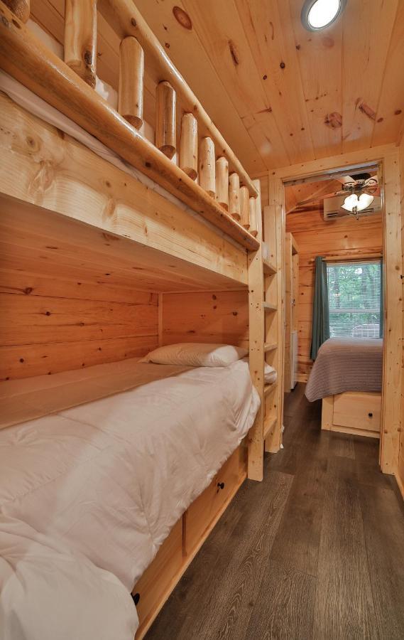 Elise Cabin Forest Retreat 5 Mins To Downtown Chattanooga Eksteriør billede