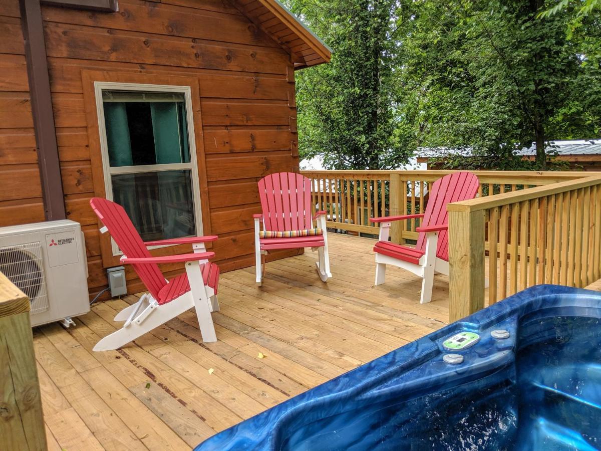 Elise Cabin Forest Retreat 5 Mins To Downtown Chattanooga Eksteriør billede