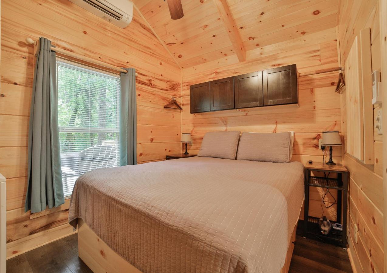 Elise Cabin Forest Retreat 5 Mins To Downtown Chattanooga Eksteriør billede