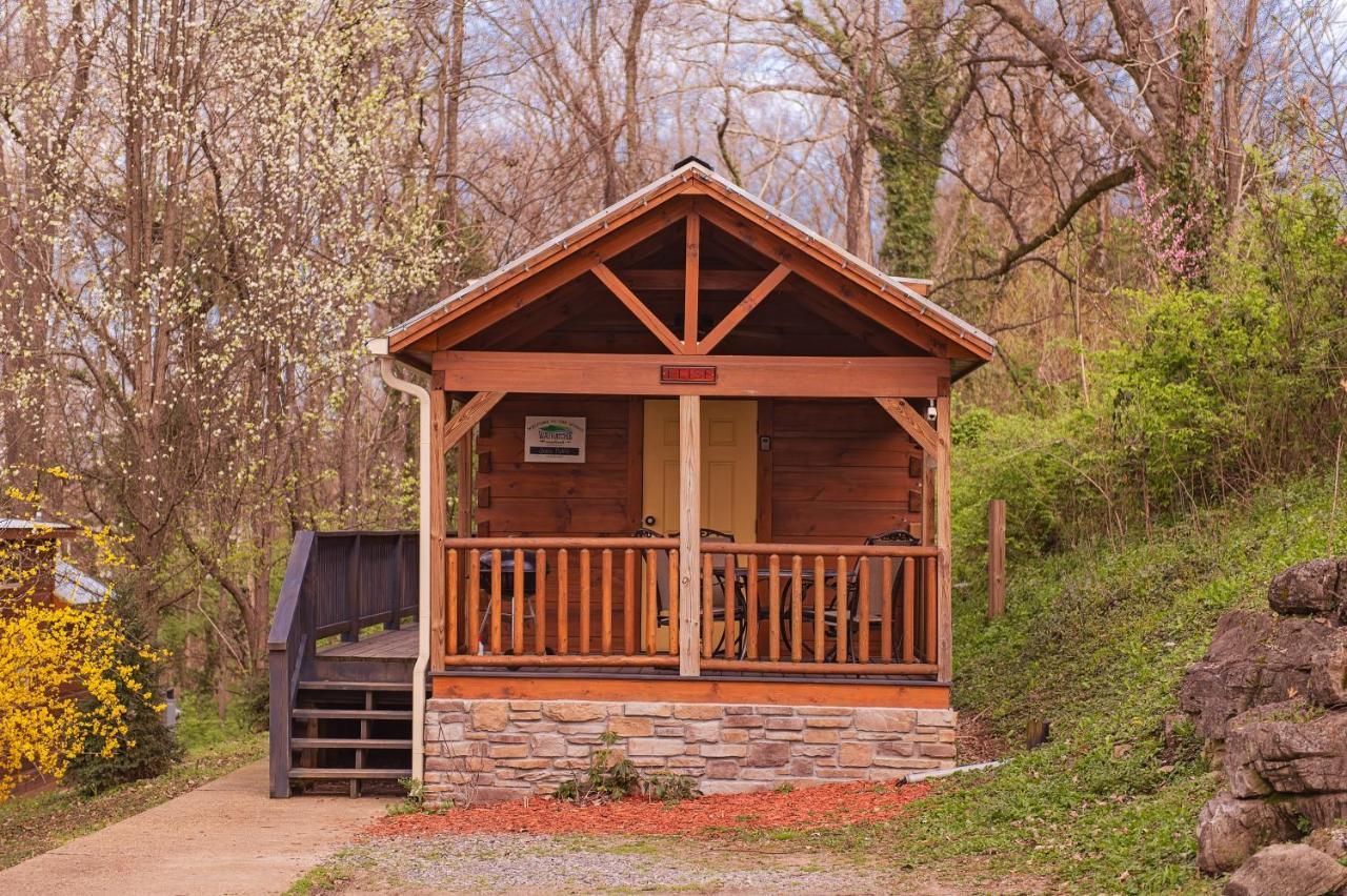 Elise Cabin Forest Retreat 5 Mins To Downtown Chattanooga Eksteriør billede